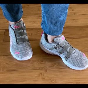 Puma Womens FashIN Alt Twill Walking Shoes Gray